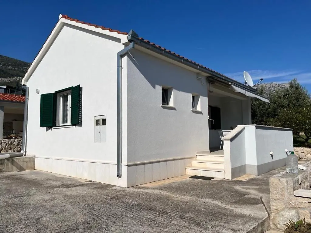 Holiday home City Apartment Nature Kastela
